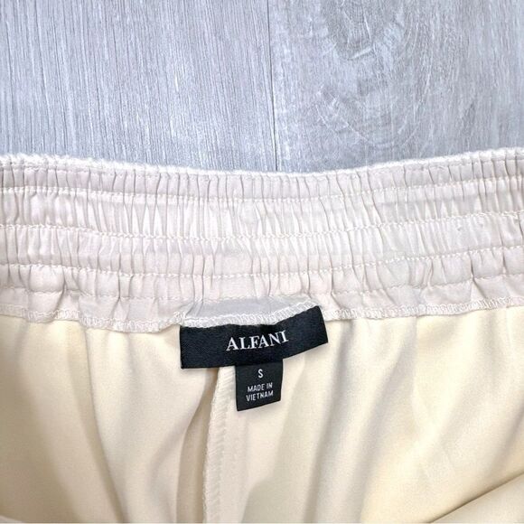 White Suede Pull On Pants S - Picture 3 of 6